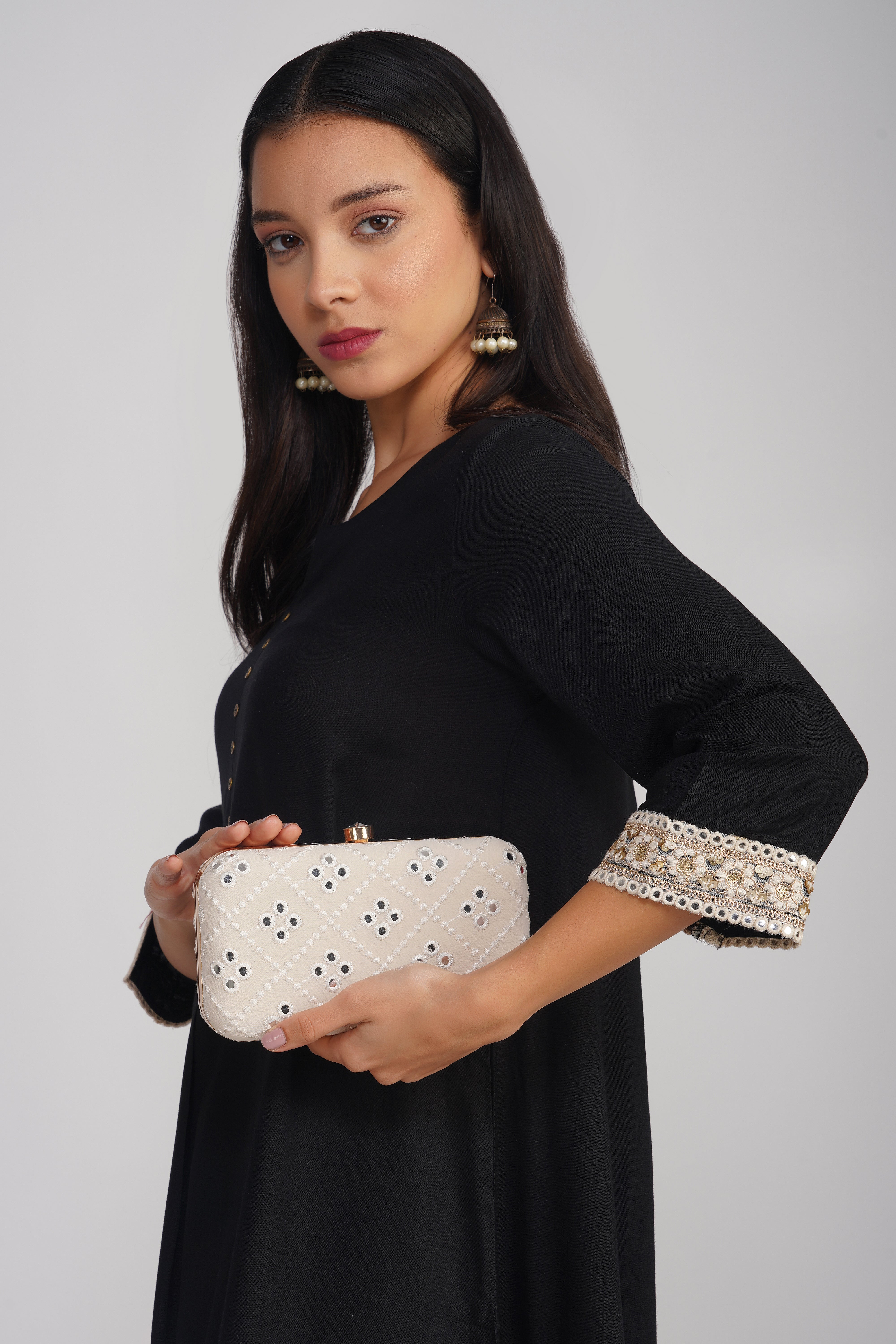 Nice-G White Loom Clutch Bags: Your Ultimate Evening Accessory